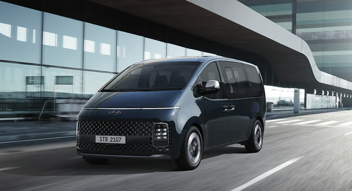 Hyundai STARIA premium cabin